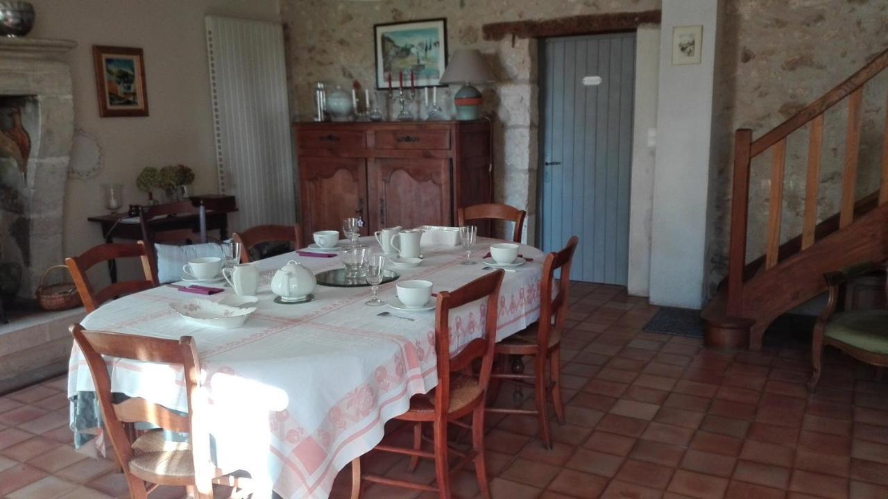 Lembaudie Saint-Privat-des-Prés Exteriör bild